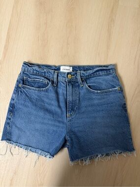 Frame Denim Raw-Hem Midwash Jean Shorts